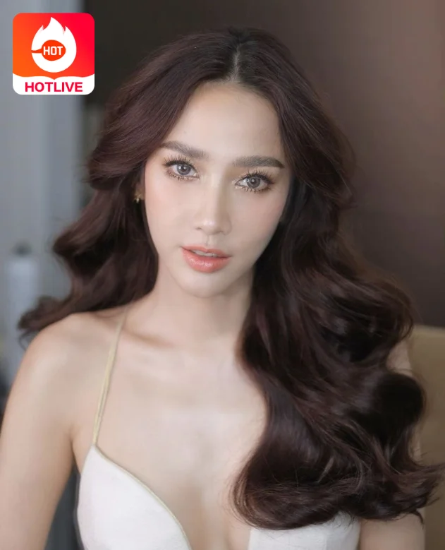 Aum Patcharapa-thailive