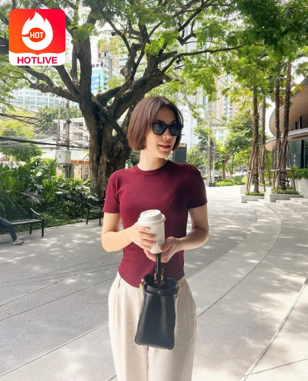 แมท ภีรนีย์ คงไทย-Matt Peeranee Kongthai Thlive: นางแสงสว่างของโรงละครไทย. Lady of the light of Thai theatre 18+ 7 - TH LIVE Matt-thailive