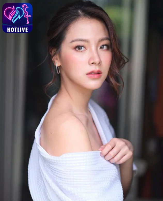 บายเฟิร์น พิมพ์ชนก-thlive