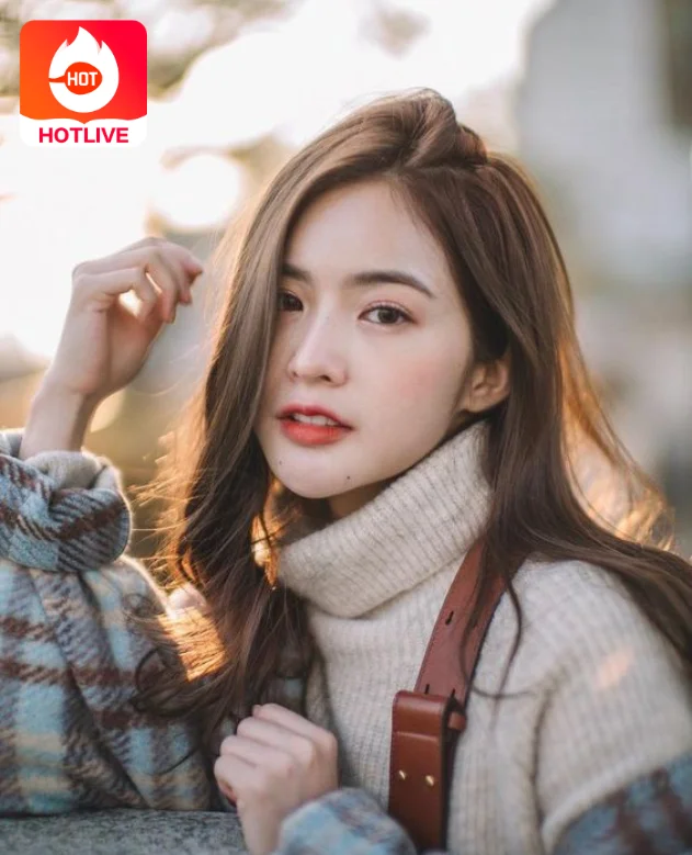 มายด์ ลภัสลัล จิรเวชสุนทรกุล Wiraporn Jiravechsoontornkul: การบันทึกความปรารถนาในดวงใจของศิลปินเยาวชน18. What's her and what's interest about her? 1 - TH LIVE มายด์ ลภัสลัล-thailive