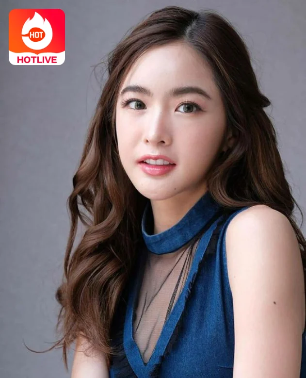 มายด์ ลภัสลัล จิรเวชสุนทรกุล Wiraporn Jiravechsoontornkul: การบันทึกความปรารถนาในดวงใจของศิลปินเยาวชน18. What's her and what's interest about her? 10 - TH LIVE มายด์ ลภัสลัล-thailive