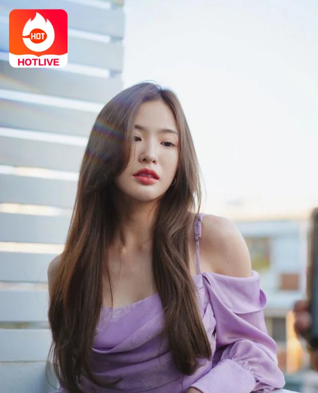 มายด์ ลภัสลัล จิรเวชสุนทรกุล Wiraporn Jiravechsoontornkul: การบันทึกความปรารถนาในดวงใจของศิลปินเยาวชน18. What's her and what's interest about her? 8 - TH LIVE มายด์ ลภัสลัล-thailive