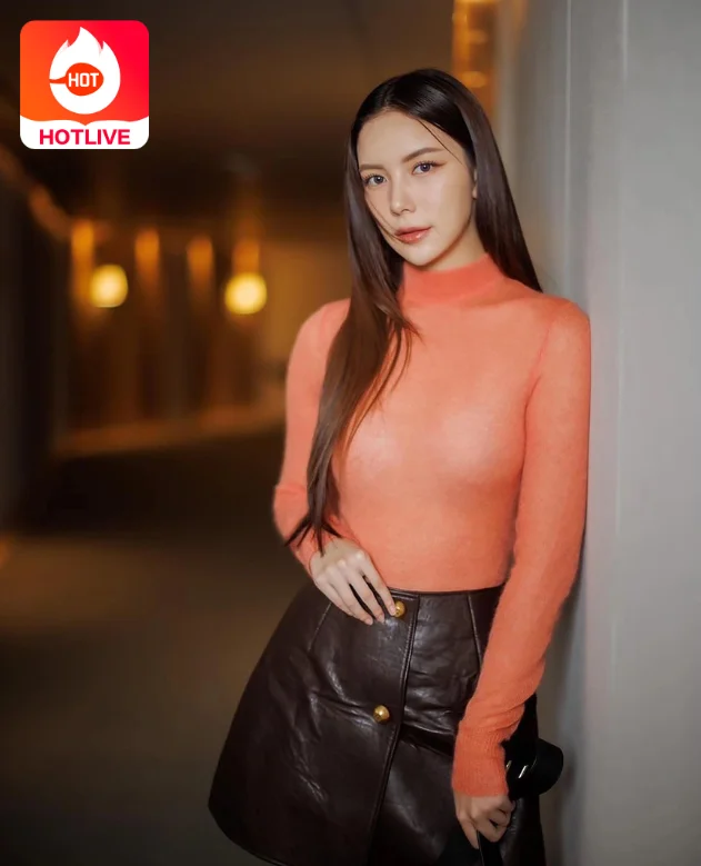Mook Worranit Thawornwong: Thailand's rising star in the world of intertainment 2023 7 - TH LIVE Mook Worranit-thailive