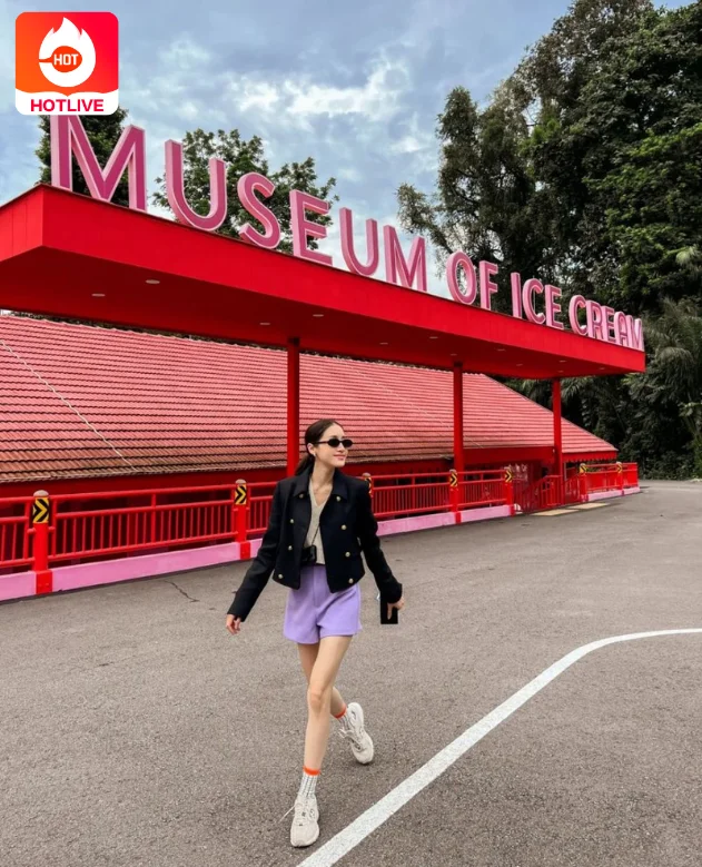 Pim Pimprapa Tangprabhaporn (พิมประภา ตั้งประภาพร) Th live: A Thai actress, singer and model in the world of entertainment 2023 14 - TH LIVE Pim Pimprapa-thailive