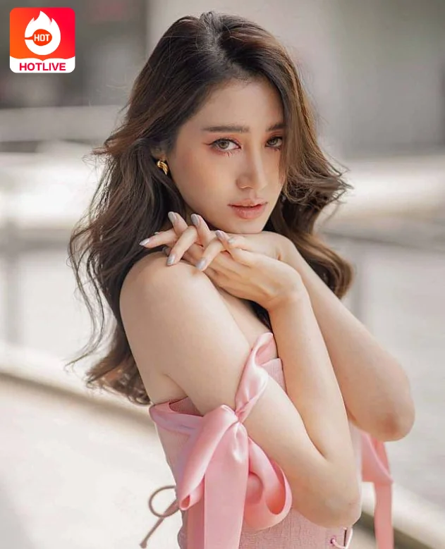 Pim Pimprapa Tangprabhaporn (พิมประภา ตั้งประภาพร) Th live: A Thai actress, singer and model in the world of entertainment 2023 17 - TH LIVE Pim Pimprapa-thailive