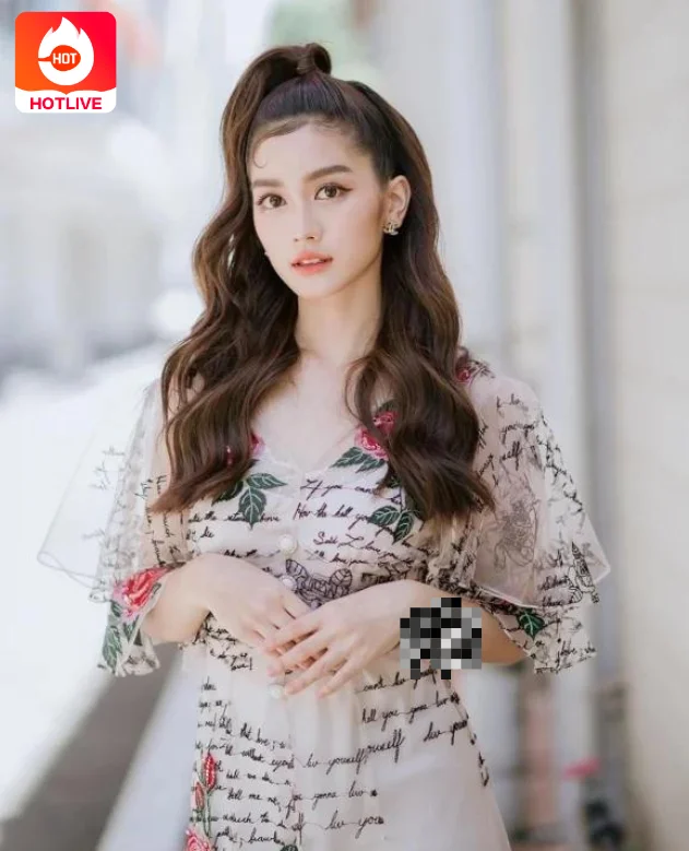 Prapye Ramida Theerapat หญิงสาวที่ได้รับความรู้จักมากขึ้นในช่วงไม่กี่ปีที่ผ่านมา. A young woman who has gained more recognition in recent years 2023 11 - TH LIVE Prapye Ramida-thailive