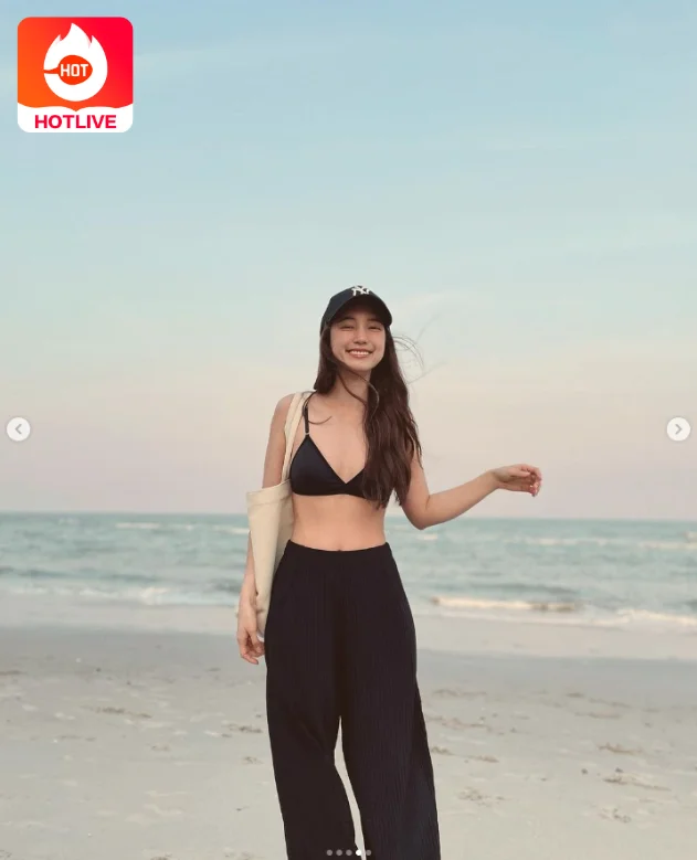 บัว นลินทิพย์-hotlive 