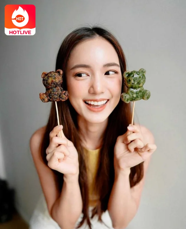 บัว นลินทิพย์-hotlive 